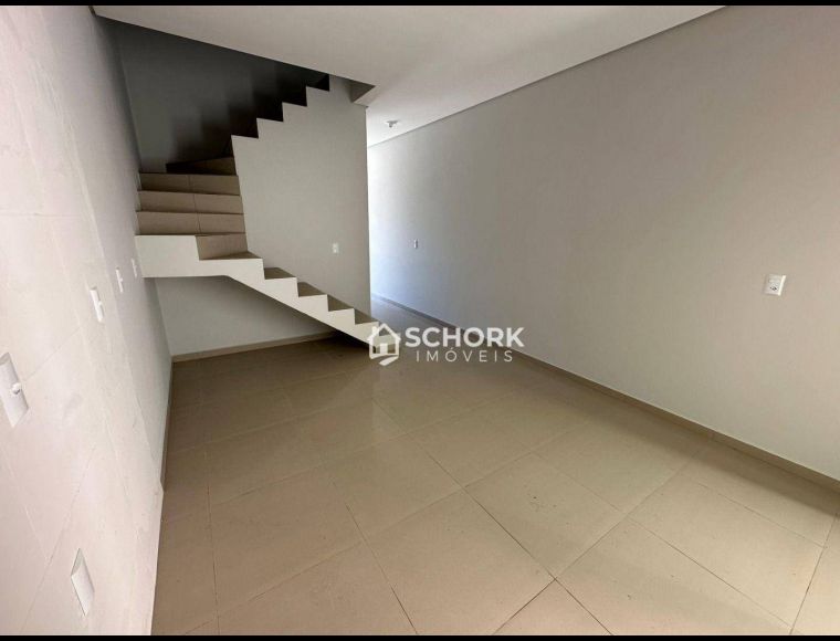 Casa no Bairro Itoupava Central em Blumenau com 2 Dormitórios e 72 m² - SO0451