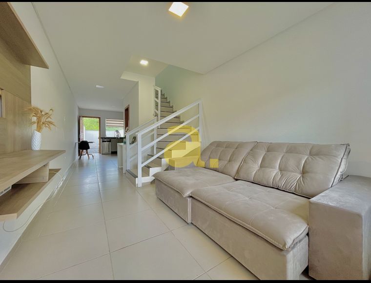 Casa no Bairro Itoupava Central em Blumenau com 2 Dormitórios e 80 m² - 6004669