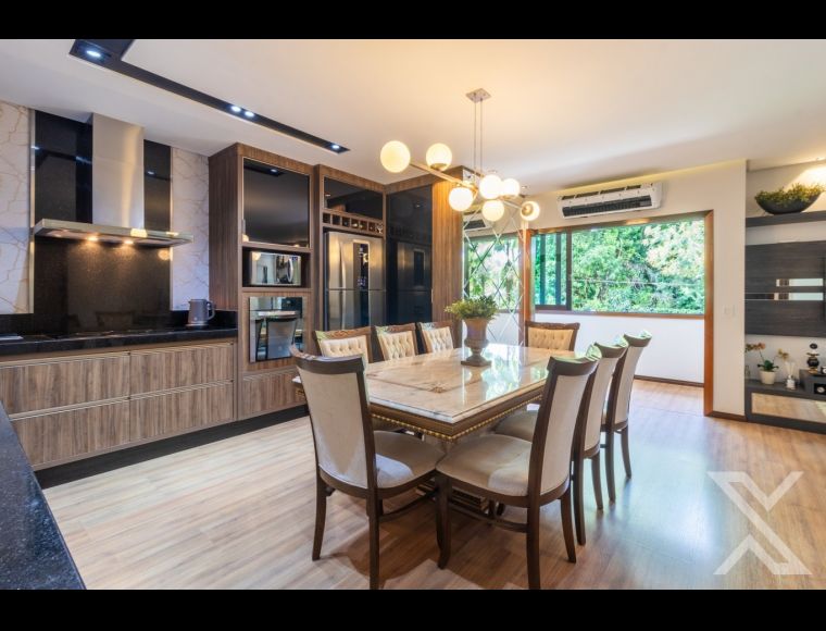 Casa no Bairro Itoupava Norte em Blumenau com 3 Dormitórios (1 suíte) e 250 m² - 3319820