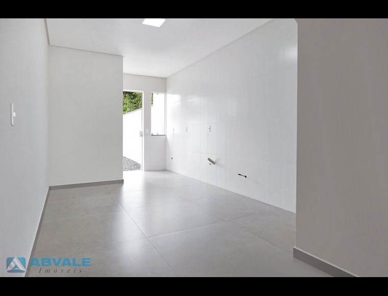 Casa no Bairro Itoupavazinha em Blumenau com 2 Dormitórios (2 suítes) e 69.81 m²