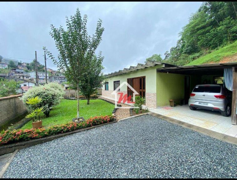 Casa no Bairro Itoupavazinha em Blumenau com 3 Dormitórios e 109 m² - CA0940