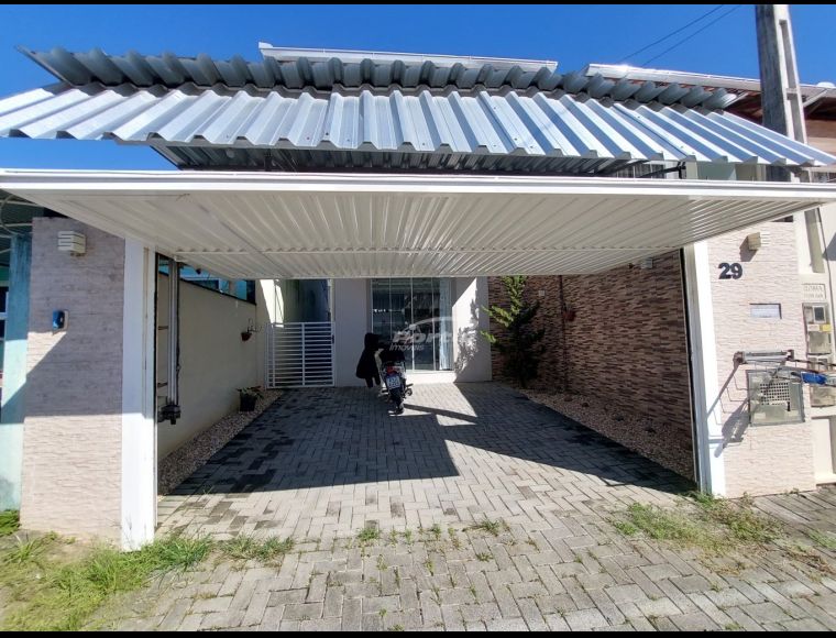 Casa no Bairro Passo Manso em Blumenau com 2 Dormitórios e 75.05 m² - 35717213