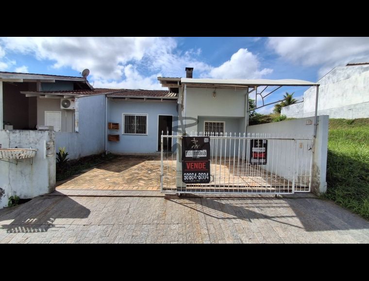 Casa no Bairro Passo Manso em Blumenau com 3 Dormitórios (1 suíte) e 90 m² - 5820377
