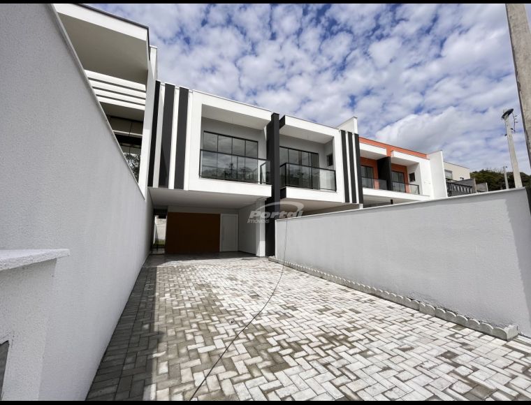 Casa no Bairro Ponta Aguda em Blumenau com 3 Dormitórios (3 suítes) e 140 m² - 35714579