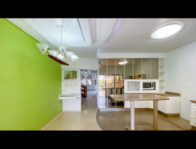 Casa no Bairro Ponta Aguda em Blumenau com 5 Dormitórios (3 suítes) e 400 m² - 3824914