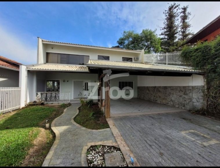 Casa no Bairro Ponta Aguda em Blumenau com 5 Dormitórios (3 suítes) e 400 m² - 5064170
