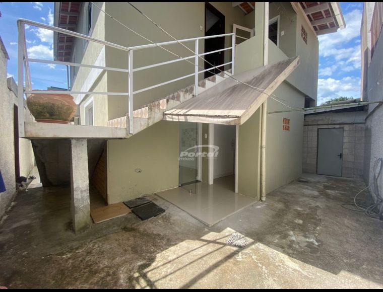 Casa no Bairro Valparaiso em Blumenau com 2 Dormitórios e 60 m² - 35718357