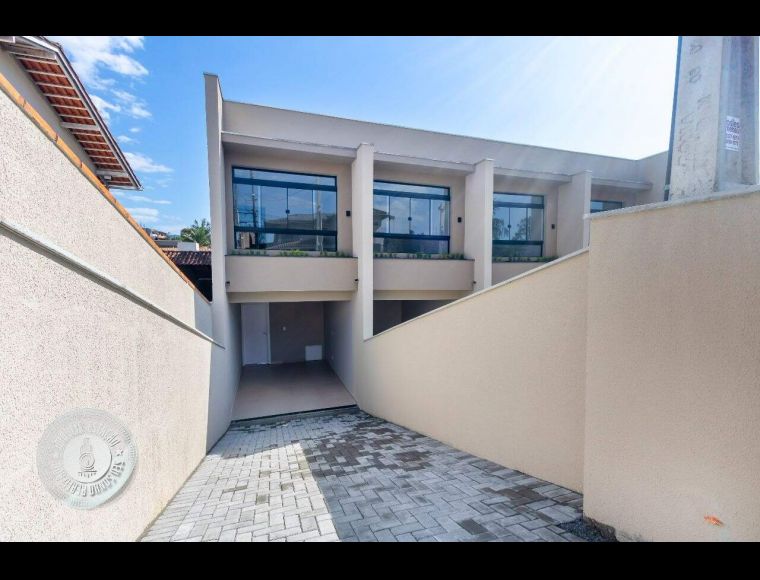 Casa no Bairro Velha Central em Blumenau com 2 Dormitórios e 97 m² - 1536