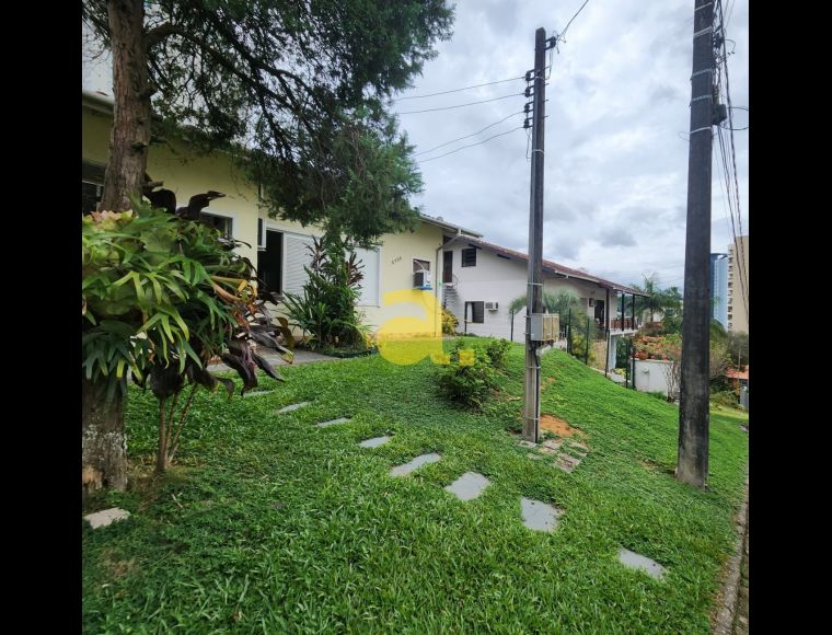 Casa no Bairro Vila Nova em Blumenau com 6 Dormitórios e 132 m² - 6004964
