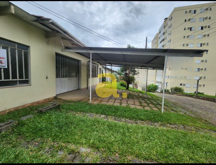 Casa no Bairro Vila Nova em Blumenau com 6 Dormitórios e 132 m² - 6004964