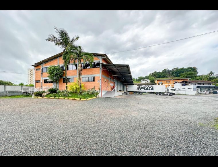 Galpão no Bairro Itoupava Central em Blumenau com 1321 m² - RD1871