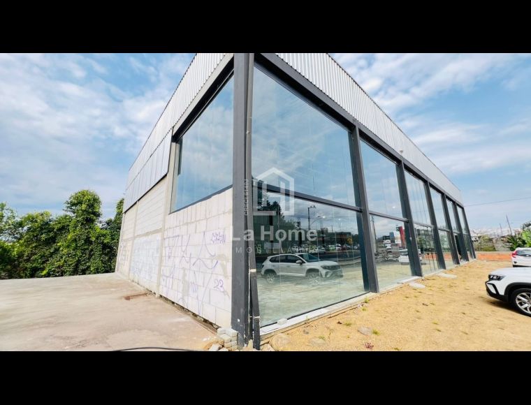 Galpão no Bairro Salto Norte em Blumenau com 500 m²