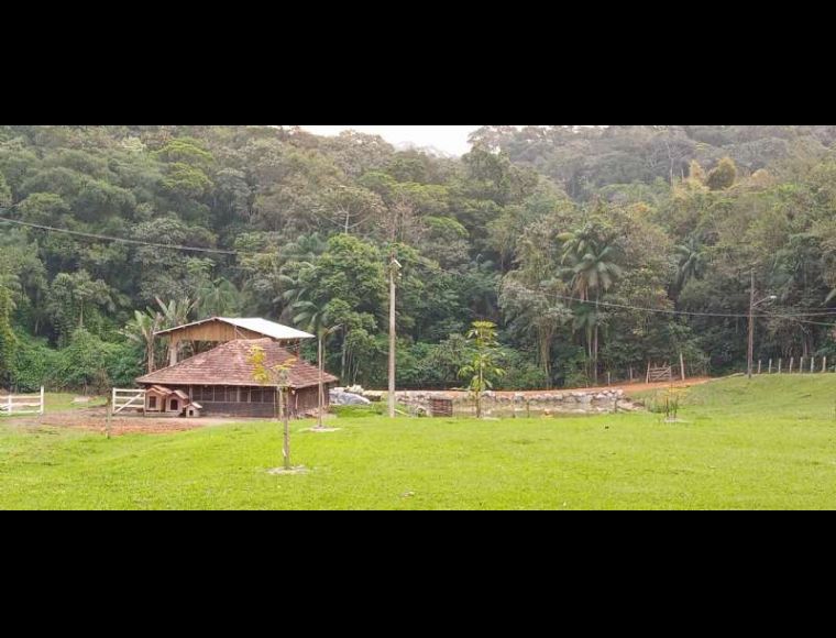Imóvel Rural no Bairro Vila Itoupava em Blumenau com 55688.01 m² - V01553