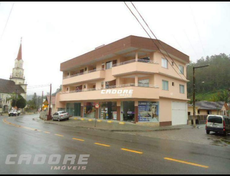 Loja no Bairro Glória em Blumenau com 40 m² - 1567