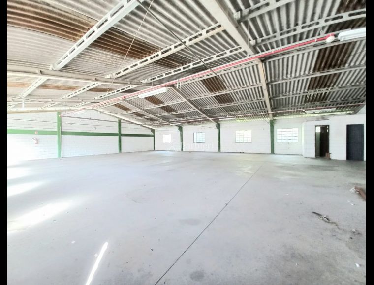 Loja no Bairro Itoupava Central em Blumenau com 350 m² - 3823419
