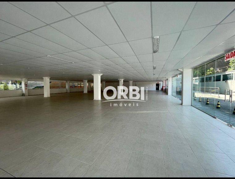 Loja no Bairro Ponta Aguda em Blumenau com 1462 m² - LO0016