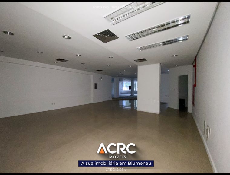 Sala/Escritório no Bairro Centro em Blumenau com 477 m² - SA00834L