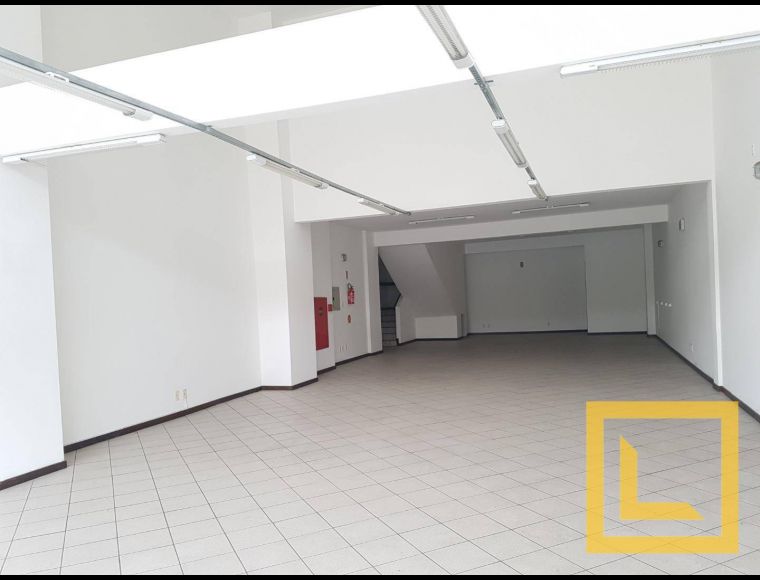 Sala/Escritório no Bairro Centro em Blumenau com 290 m² - SA0003