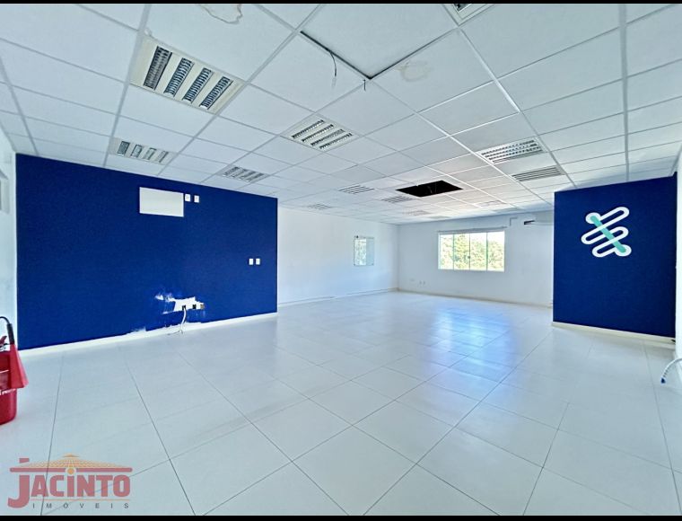 Sala/Escritório no Bairro Fortaleza em Blumenau com 400 m² - 3235