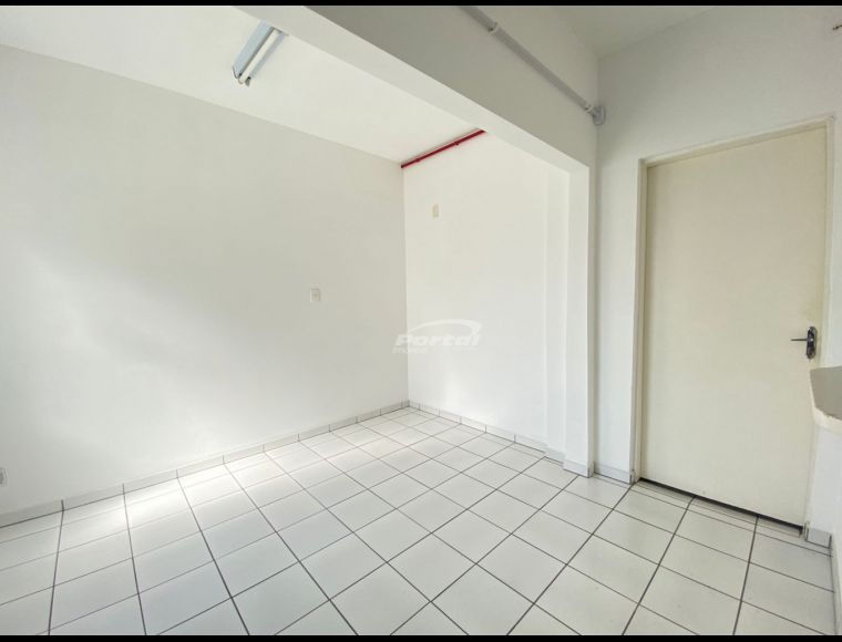Sala/Escritório no Bairro Itoupava Norte em Blumenau com 65 m² - 35714458