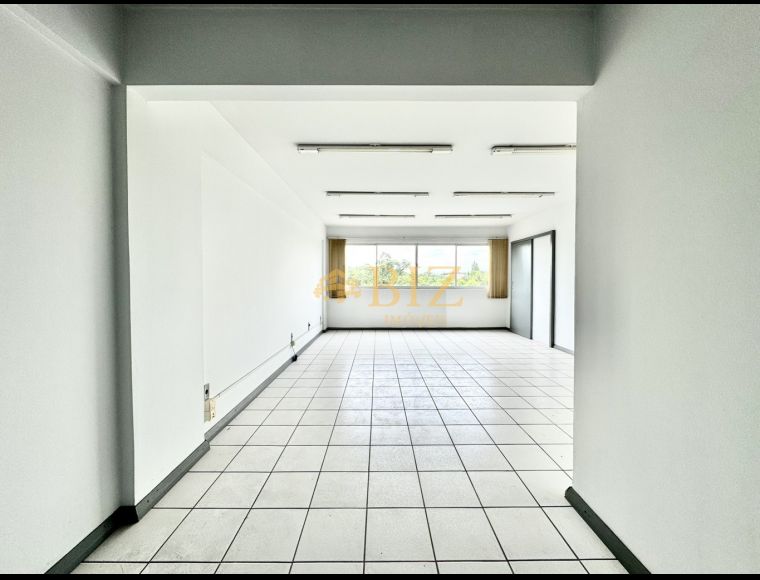 Sala/Escritório no Bairro Itoupava Norte em Blumenau com 50 m² - 1315