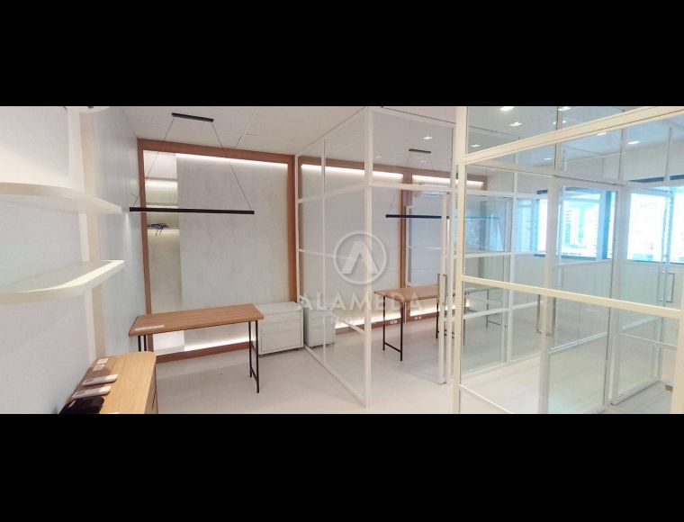 Sala/Escritório no Bairro Velha em Blumenau com 46 m² - SA0176