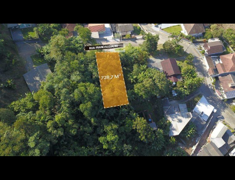 Terreno no Bairro Escola Agrícola em Blumenau com 729 m² - 5994