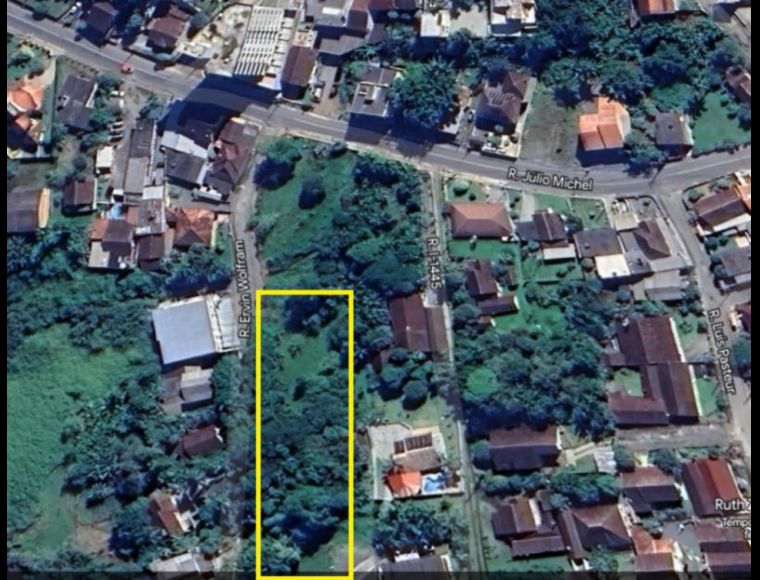 Terreno no Bairro Fortaleza em Blumenau com 356.08 m² - 4810226