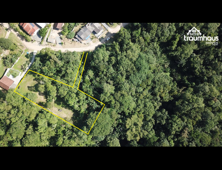 Terreno no Bairro Vila Itoupava em Blumenau com 2151.16 m² - TE069