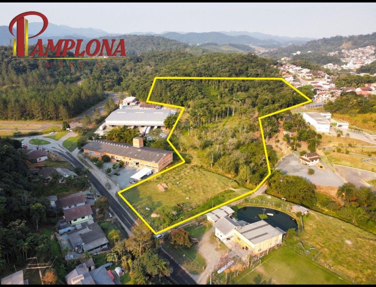 Terreno no Bairro Itoupava Central em Blumenau com 43356 m² - 2644