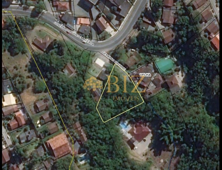 Terreno no Bairro Velha em Blumenau com 1800 m² - 0705
