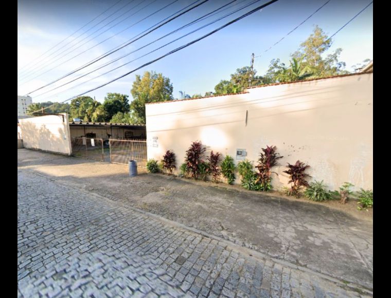 Terreno no Bairro Velha em Blumenau com 910 m² - Terreno R. Londrina