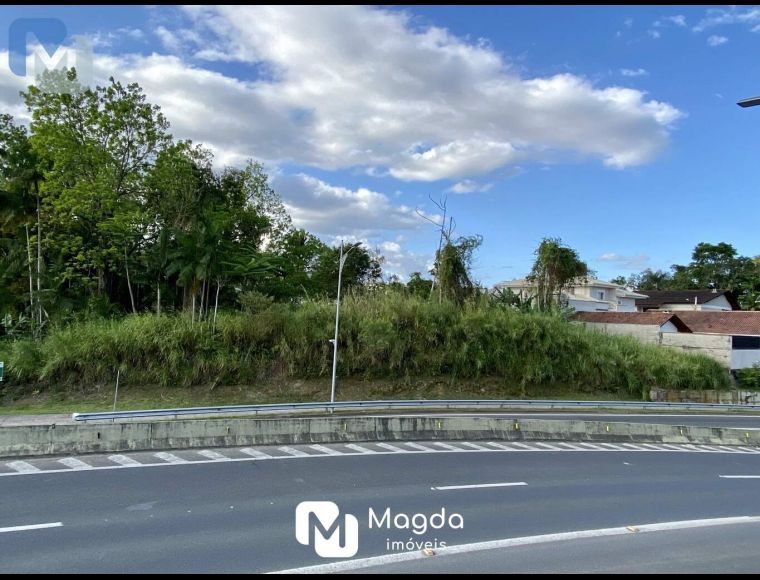 Terreno no Bairro Velha em Blumenau com 3680 m² - 584
