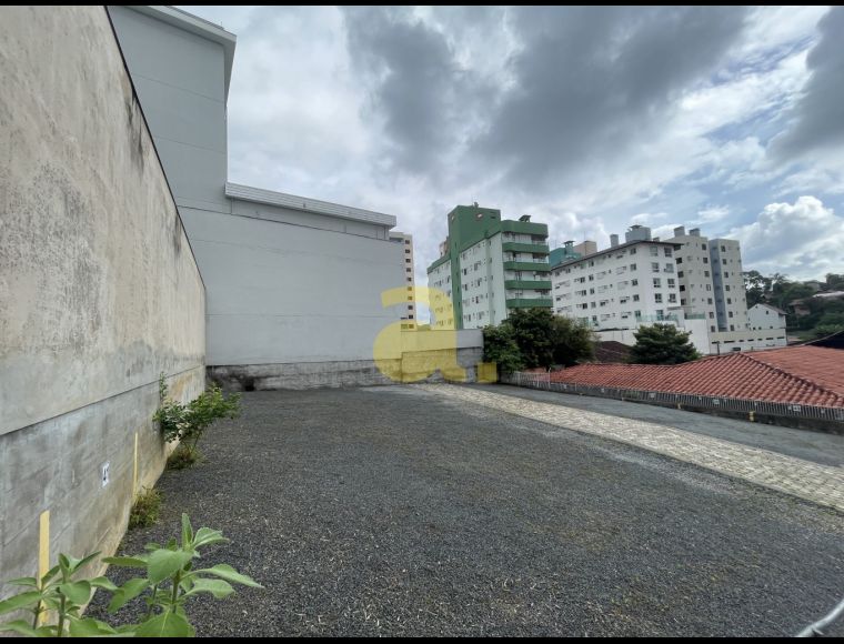 Terreno no Bairro Vila Nova em Blumenau com 400 m² - 6003971
