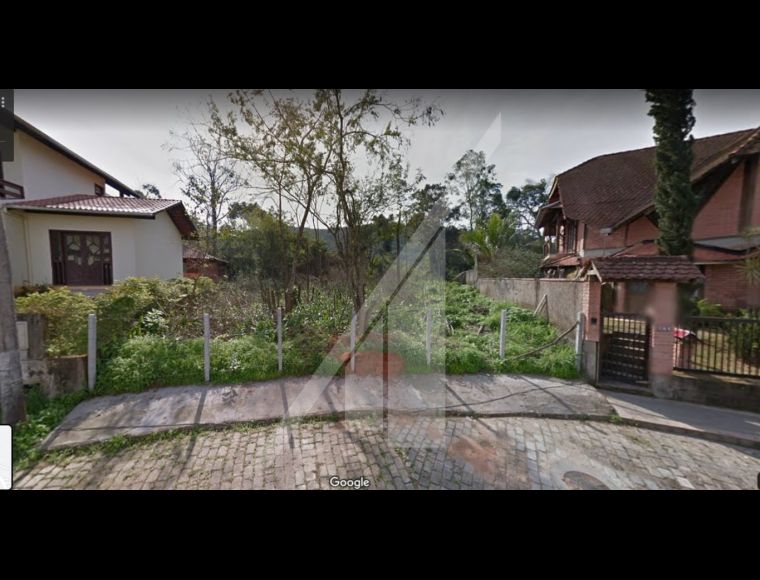 Terreno no Bairro Vorstadt em Blumenau com 729 m² - 6715