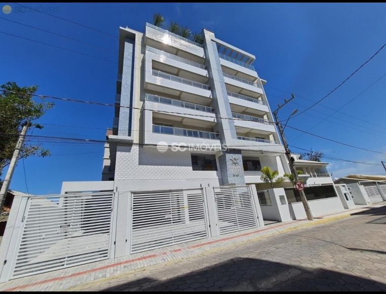Apartamento no Bairro Bombas em Bombinhas com 3 Dormitórios (2 suítes) - 17050