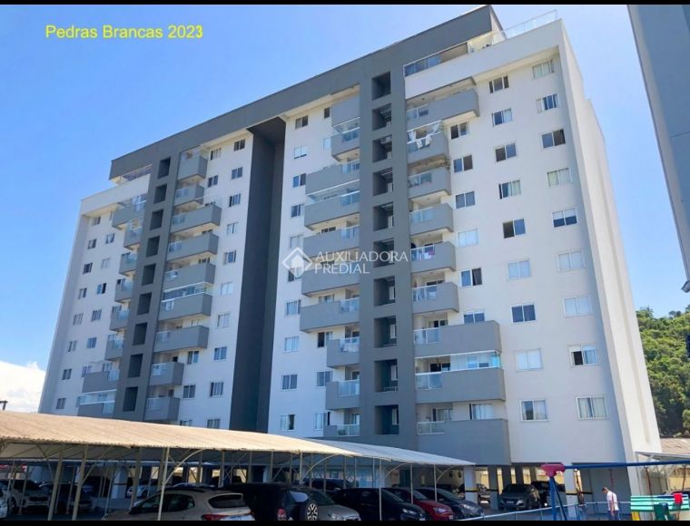 Apartamento no Bairro Centro em Camboriú com 2 Dormitórios (1 suíte) - 474039