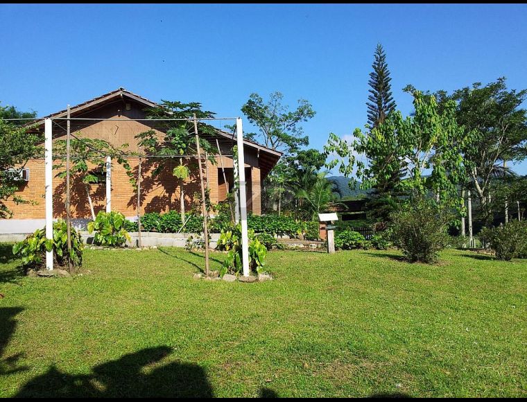 Imóvel Rural no Bairro Braço em Camboriú com 40000 m² - 1