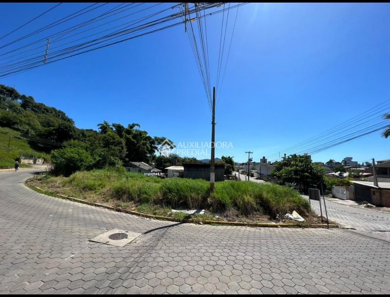 Terreno no Bairro Areias em Camboriú com 380 m² - 436685