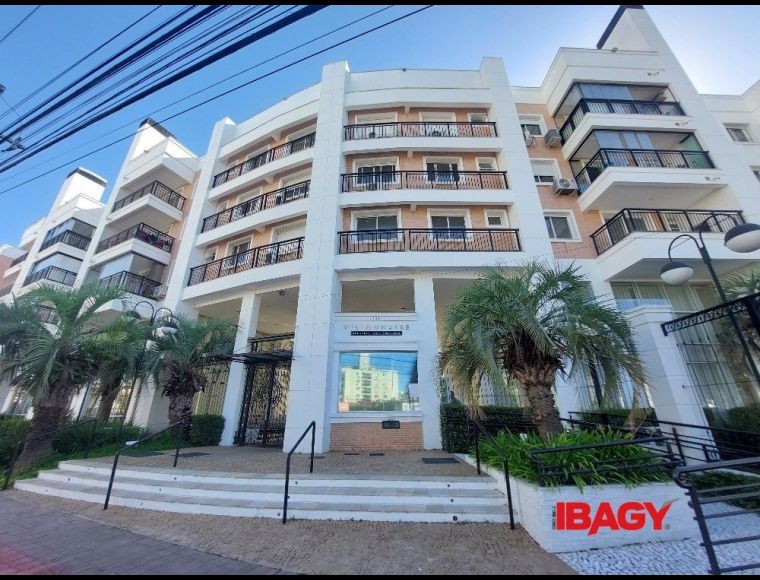 Apartamento no Bairro Abraão em Florianópolis com 3 Dormitórios (1 suíte) e 103.89 m² - 78107