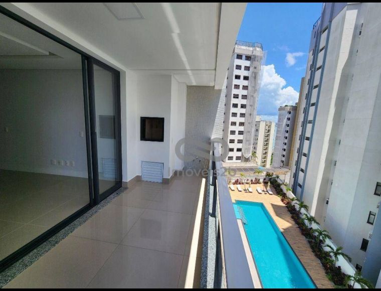 Apartamento no Bairro Agronômica em Florianópolis com 3 Dormitórios (3 suítes) e 111 m² - AP1143