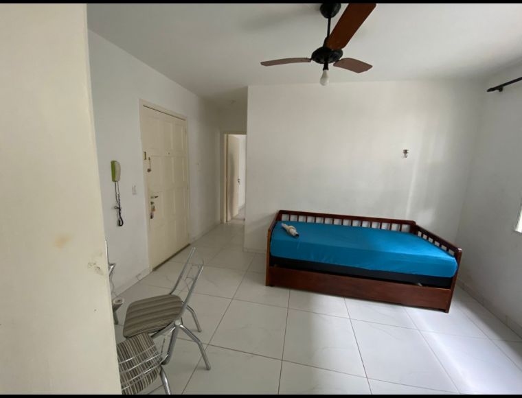 Apartamento no Bairro Agronômica em Florianópolis com 1 Dormitórios - A1046