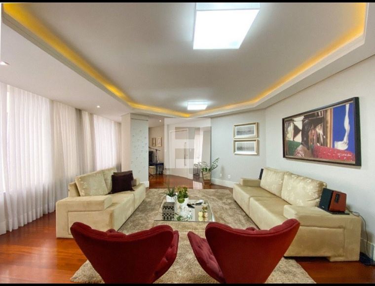 Apartamento no Bairro Beira Mar em Florianópolis com 4 Dormitórios (2 suítes) e 216 m² - 4414