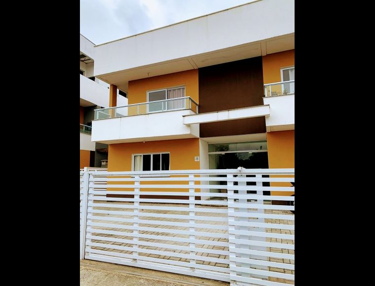 Apartamento no Bairro Campeche em Florianópolis com 2 Dormitórios (1 suíte) - 461785