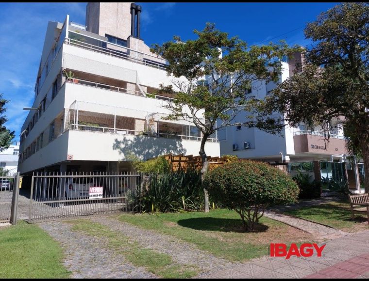Apartamento no Bairro Campeche em Florianópolis com 1 Dormitórios (1 suíte) e 48 m² - 123662