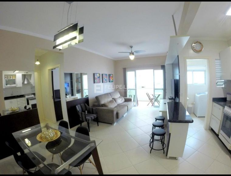 Apartamento no Bairro Canasvieiras em Florianópolis com 2 Dormitórios (1 suíte) e 85 m² - 20074