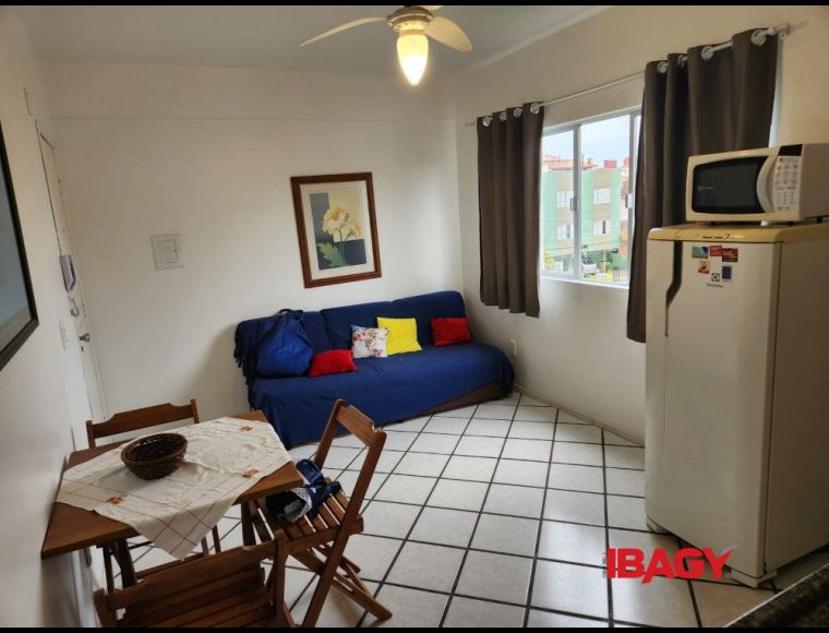 Apartamento no Bairro Canasvieiras em Florianópolis com 1 Dormitórios e 32.64 m² - 122707
