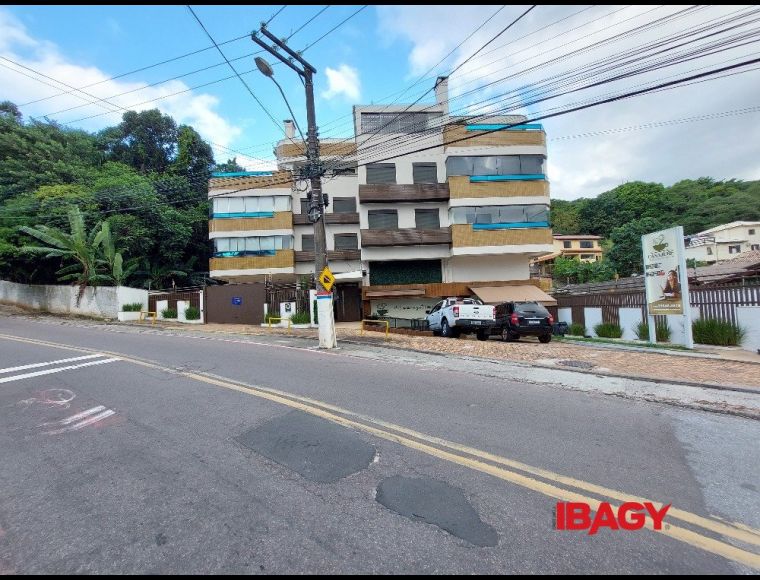 Apartamento no Bairro Canasvieiras em Florianópolis com 1 Dormitórios (1 suíte) e 50 m² - 123477