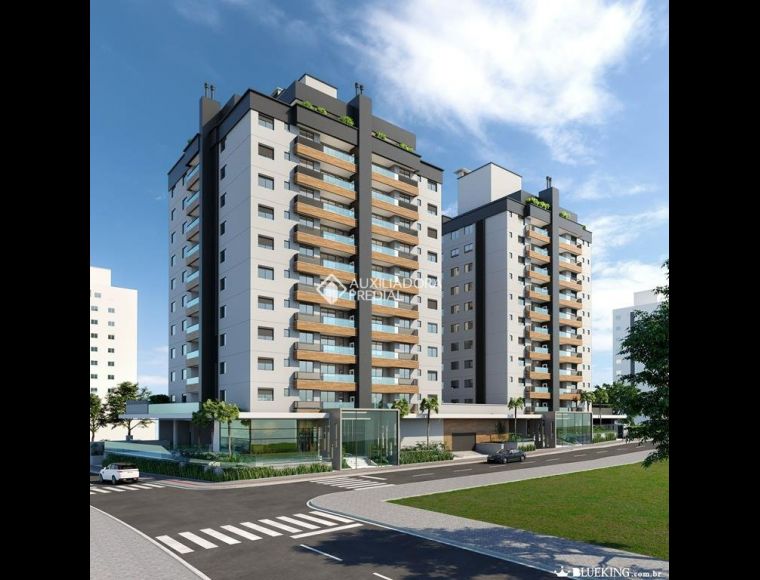 Apartamento no Bairro Canto em Florianópolis com 3 Dormitórios (2 suítes) - 384370