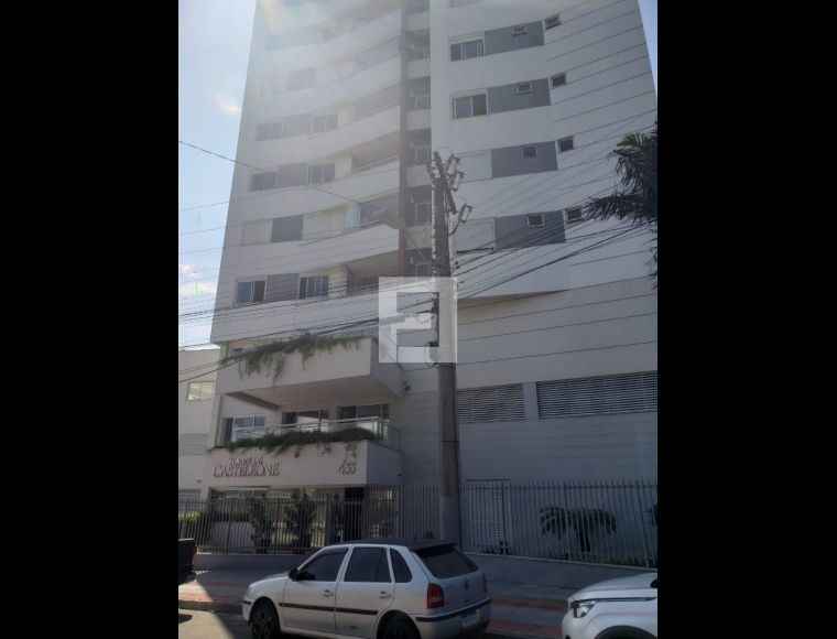 Apartamento no Bairro Capoeiras em Florianópolis com 3 Dormitórios (1 suíte) e 126 m² - 4571